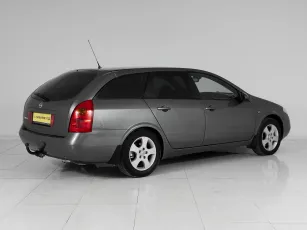 Nissan  4