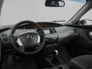 Nissan  7