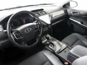Toyota  7