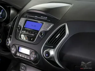 Hyundai  12