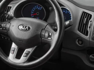 Kia  12