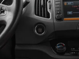 Kia  13