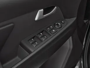 Kia  14