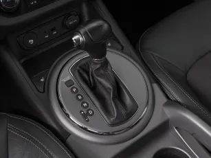 Kia  18