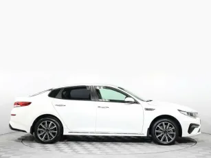 Kia  4