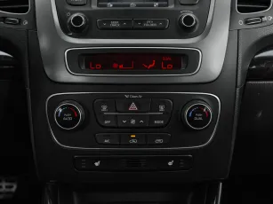 Kia  17