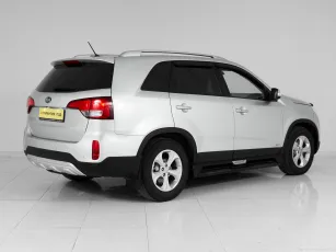 Kia  4