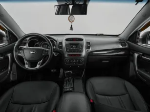 Kia  8