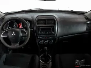 Mitsubishi  7