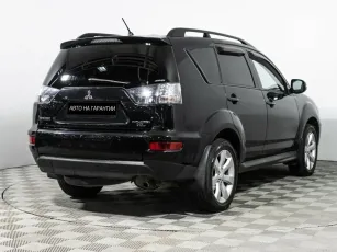 Mitsubishi  3