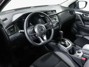 Nissan  7