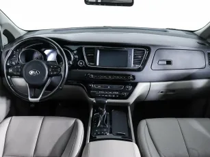Kia  11