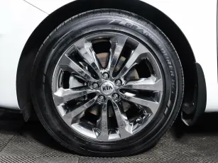 Kia  9