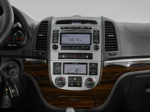 Hyundai  12