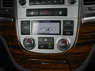Hyundai  13