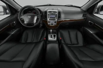 Hyundai  7