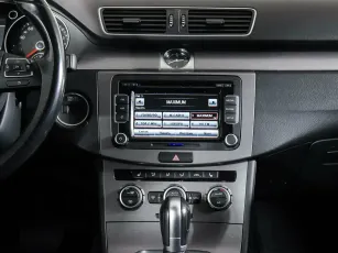 Volkswagen  13