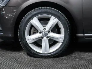 Volkswagen  7