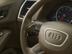 Audi  10