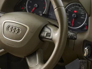 Audi  11