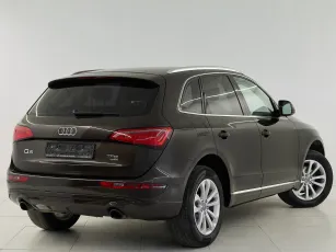 Audi  5