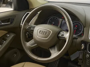 Audi  9