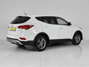 Hyundai  6