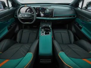Changan  8
