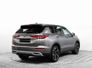 Mitsubishi  4