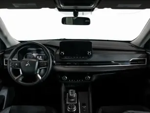 Mitsubishi  7