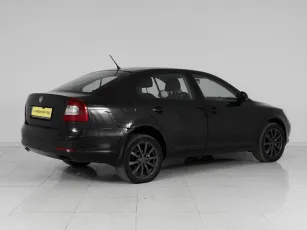Skoda  6