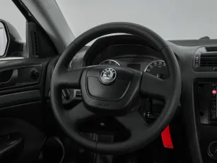 Skoda  9