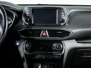 Hyundai  9