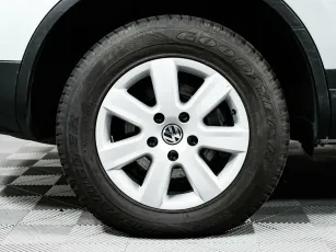 Volkswagen  5