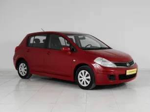 Nissan  3