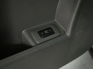 Nissan  15
