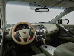Nissan  7