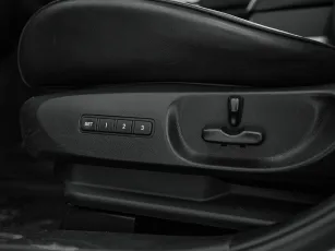 Mazda  15