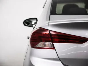 Hyundai  5