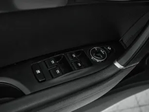 Hyundai  7