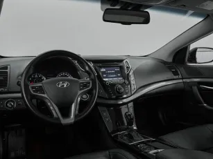 Hyundai  8