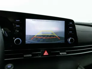 Hyundai  11