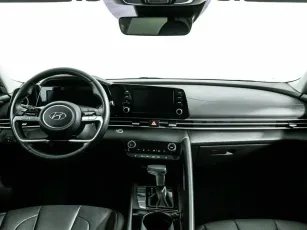 Hyundai  6
