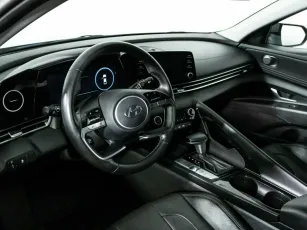 Hyundai  7