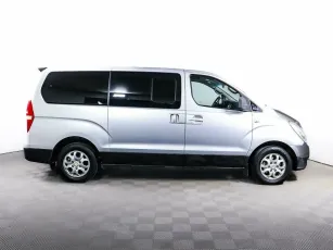 Hyundai  4