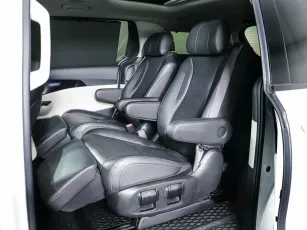 Kia  30