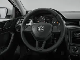 Skoda  10