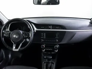 Kia  10