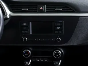 Kia  13
