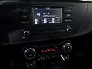Kia  14